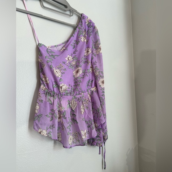 Purple one shoulder floral peplum longsleeve vici XS blouse - Picture 3 of 4